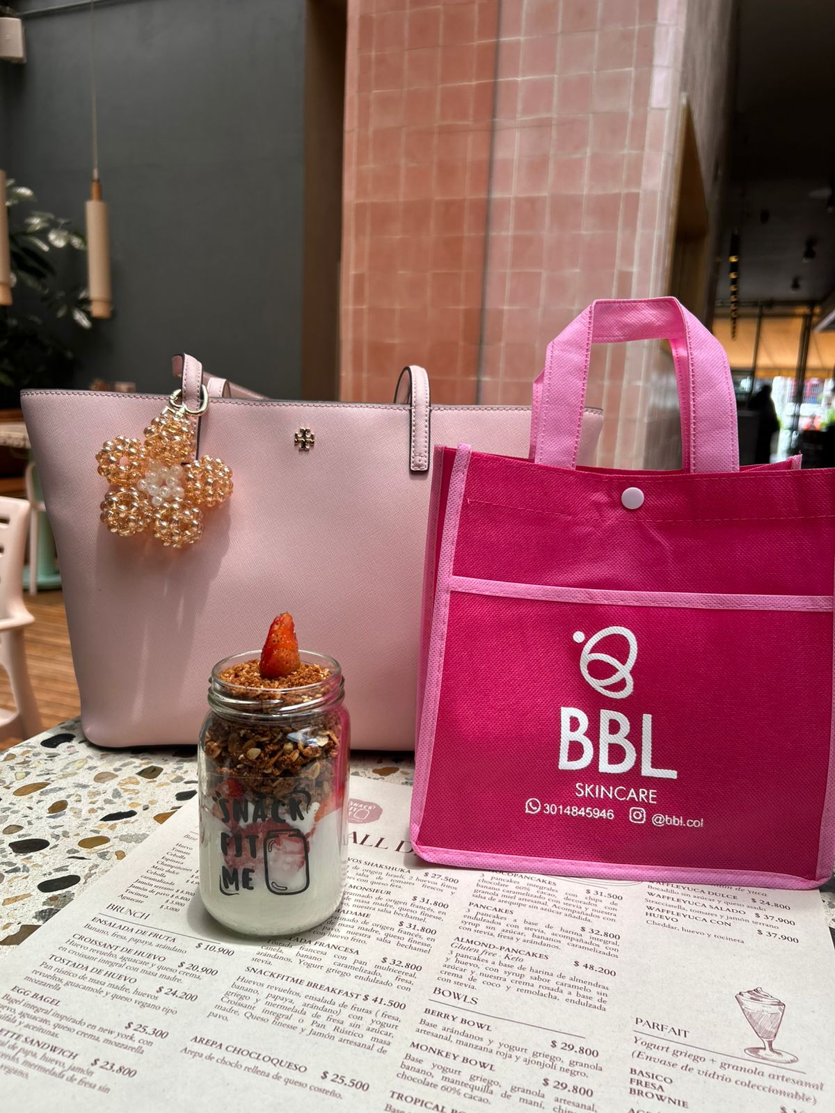 BAG BBL PREMIUM - 5 Productos Skincare (GRATIS ENVIO + OBSEQUIO)