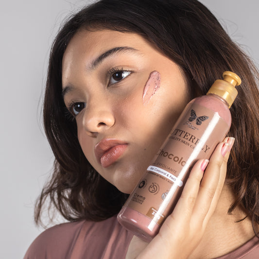 Crema Exfoliante de Chocolate – Nutritiva Corporal y Facial con Aloe Vera (250g)